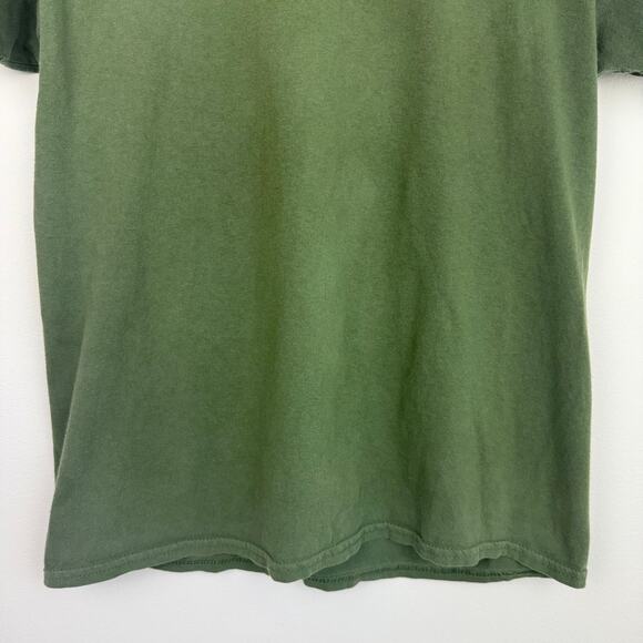 Riot Society Crewneck Take A Hike Boots 100% Cotton Hiking Green T-Shirt Medium - Picture 7 of 9